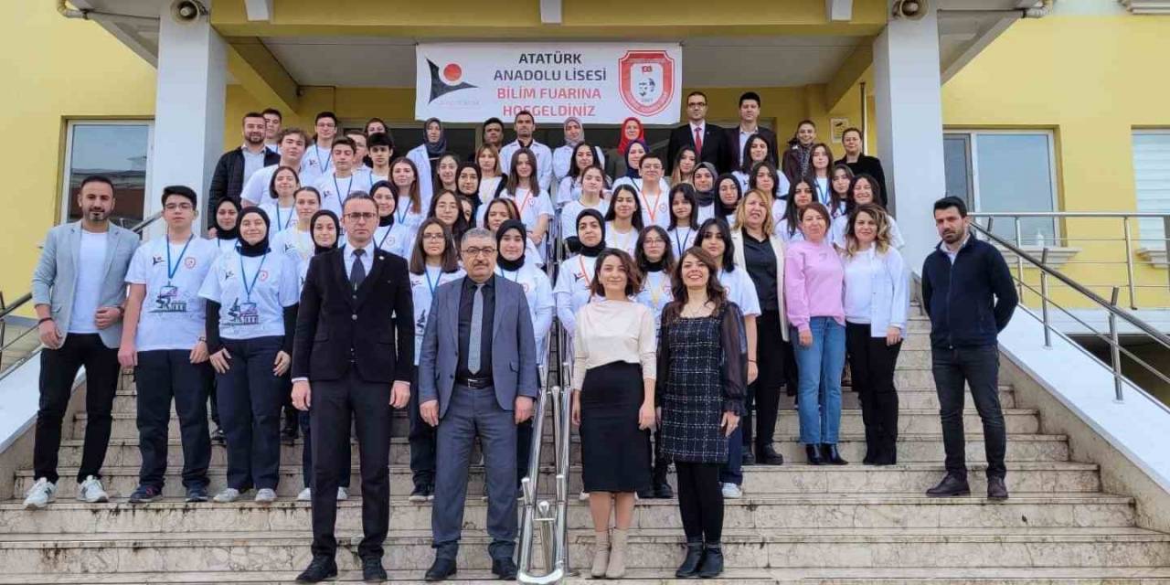 137 Projeyle İl Birincisi Oldular