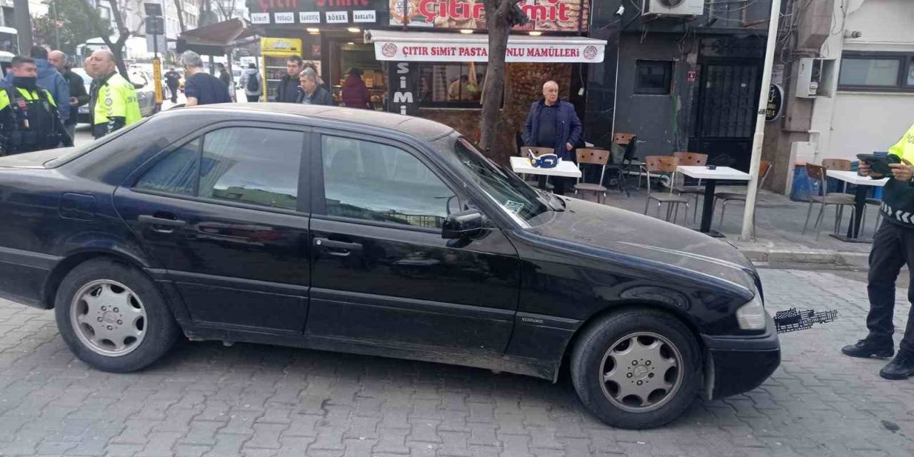Bandırma’daki Trafik Kazasında Motosikletteki 2 Kişi Yaralandı