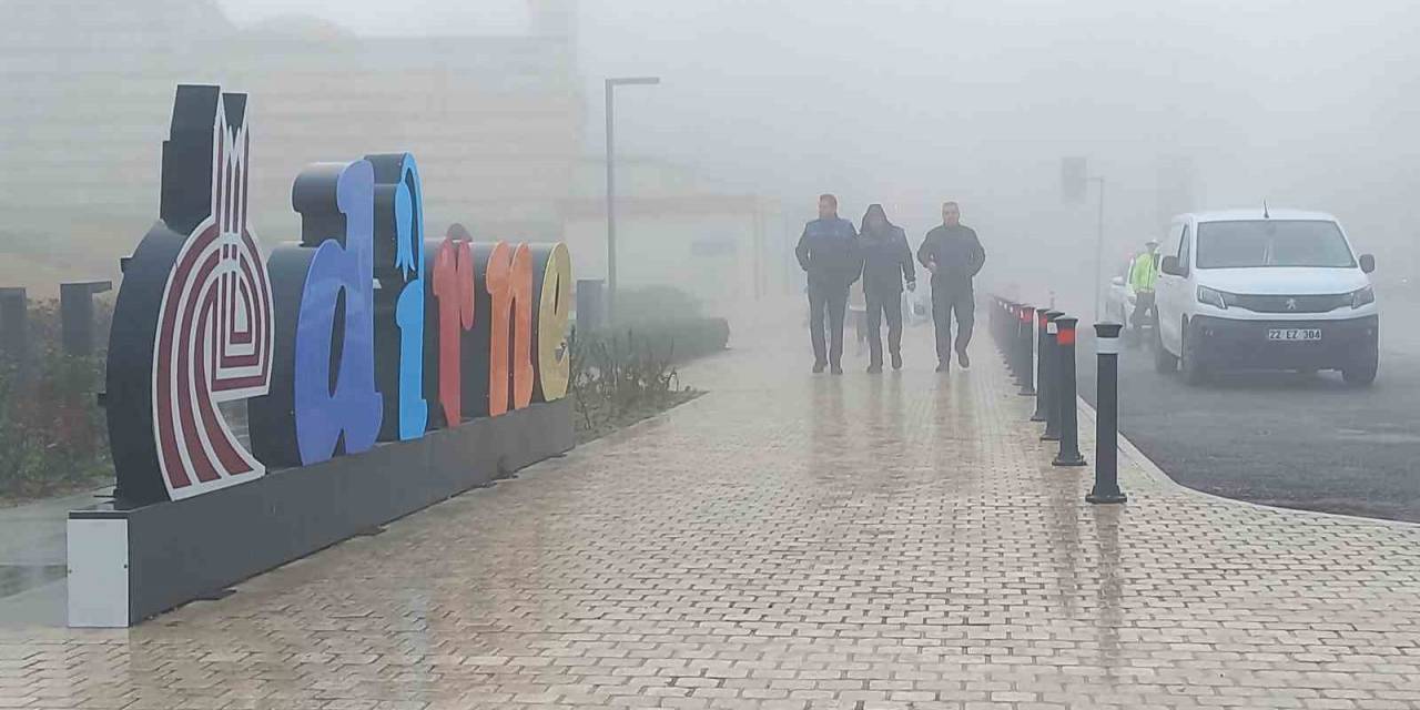 Tarihi Mekanlar Sisten Görünmez Oldu