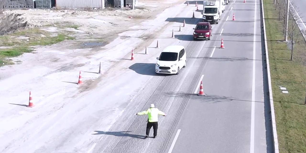 Denizli’de Uyanık Sürücüler Dron Kamerasından Kaçamadı