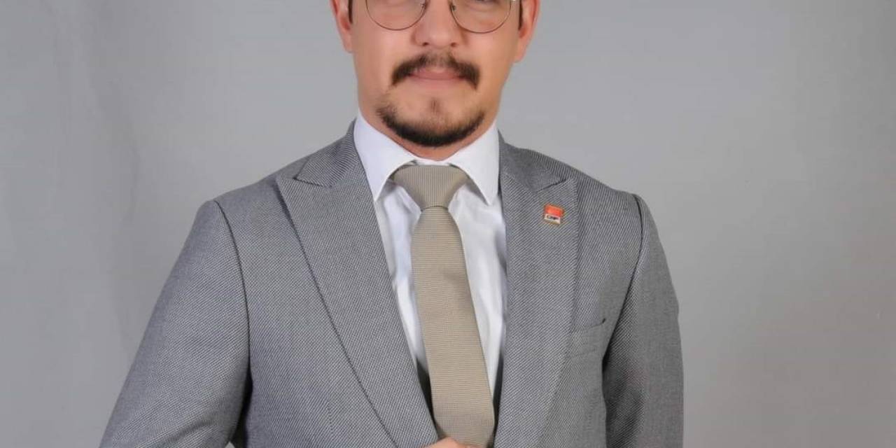 Chp’li Başkan Adayına Bıçaklı Saldırı