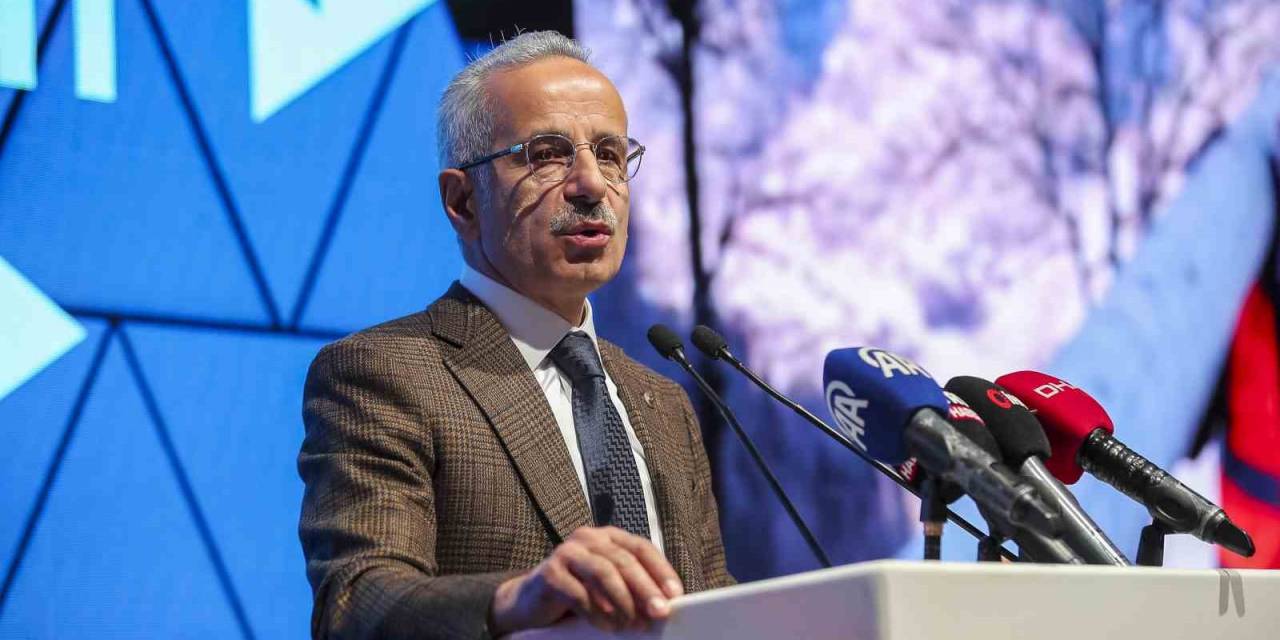 Bakan Uraloğlu:  "19,5 Milyonu Sabit, 74,8 Milyonu Mobil Olmak Üzere 94,3 Milyon Geniş Bant İnternet Abone Sayısına Ulaştık"