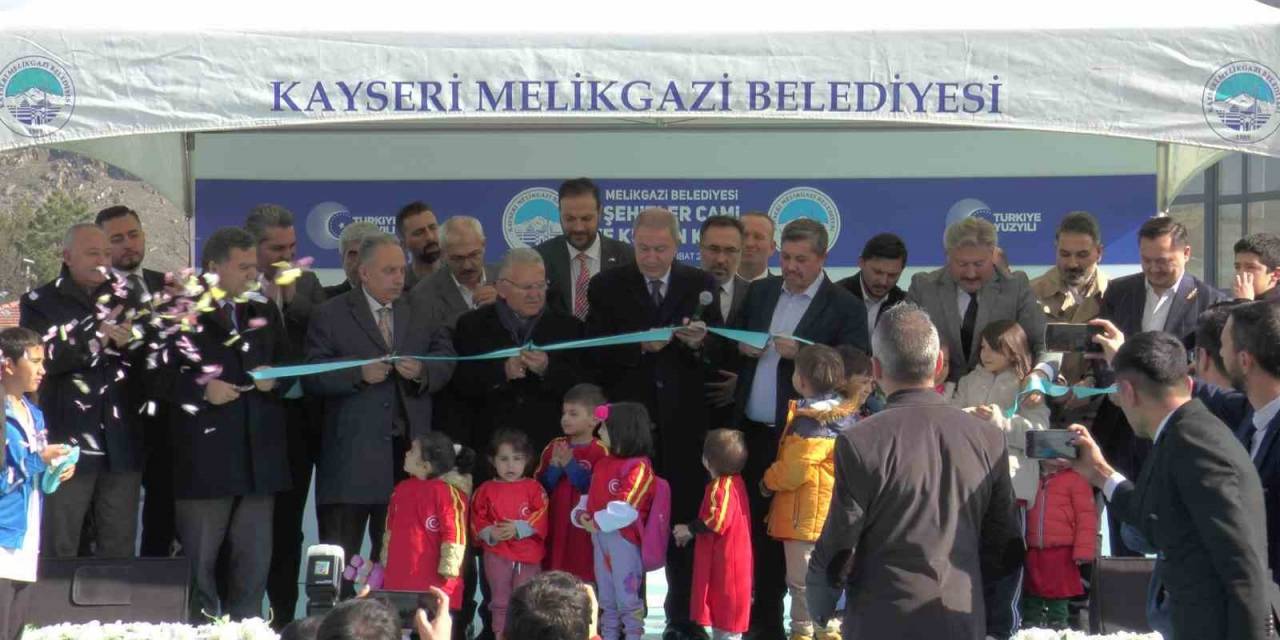 Ak Parti Milletvekili Hulusi Akar: “Güçlü Türkiye İçin Milli Ve Manevi Değerlere Sahip Çıkmak Zorundayız”