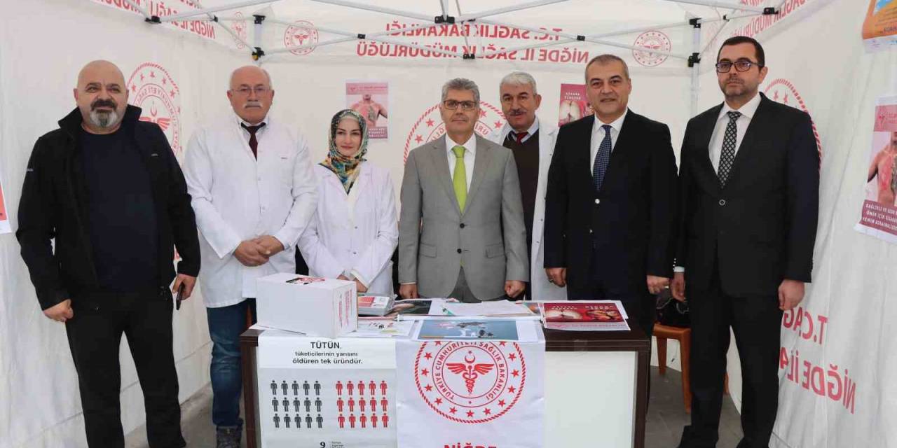 Niğde’de Sigaranın Zararlarına Stantta Dikkat Çekildi