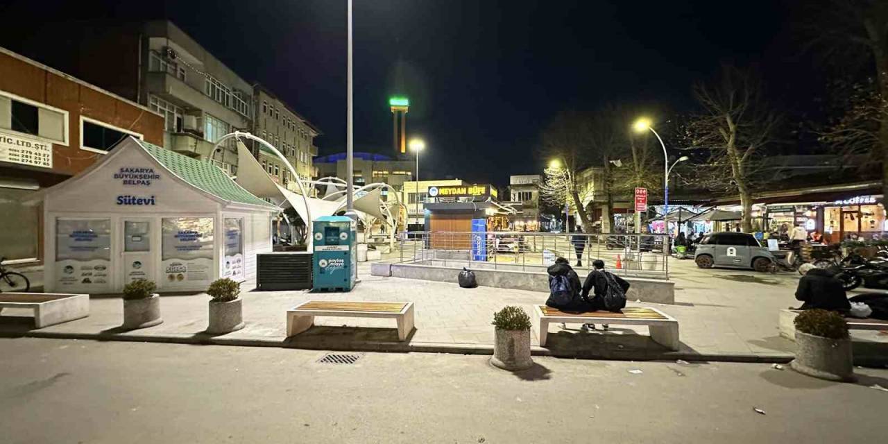 Unkapanı Meydanı Yenilenen Yüzüyle Sakaryalının Hizmetinde