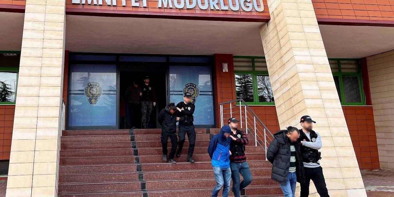 Isparta’da Uyuşturucu Operasyonu: 4 Şahıs Tutuklandı