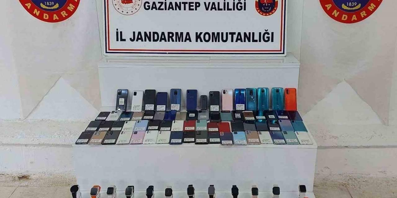 Gaziantep’te 1 Milyon Lira Değerinde Kaçak Telefon Ele Geçirildi