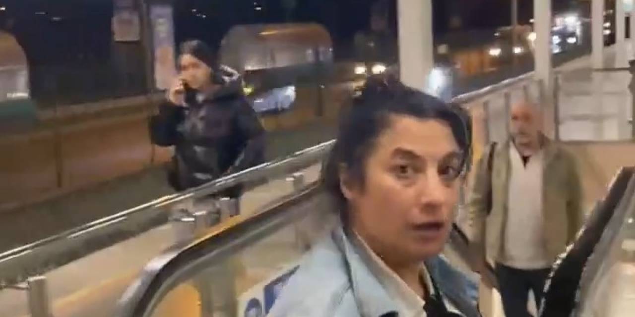 Metroya Alkollü Bindi, Yetmedi Vatandaşlara Saldırdı