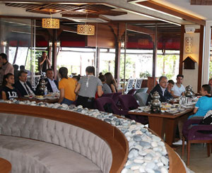 Çocuk Evleri'nde Kalan Çocuklar Bayram Arefesinde Bayramı Yaşadılar