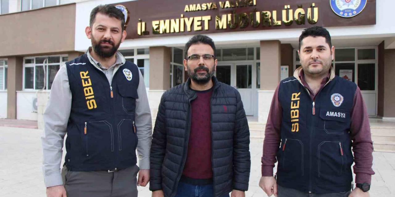 İki Komşu Sazan Sarmalı Tuzağına Düştü, Traktör Ve Parayı Polisler Kurtardı