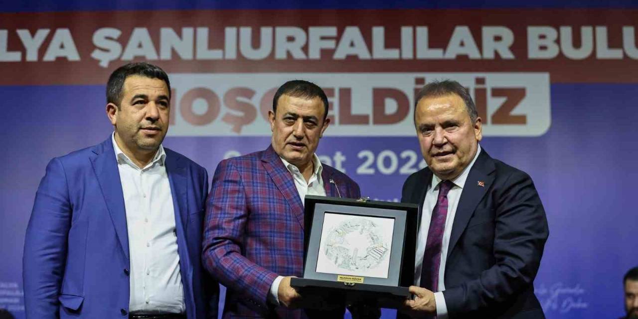 Başkan Böcek: "5 Yıl Boyunca Hiç Kimseyi Ötekileştirmeden Hizmet Ettik"