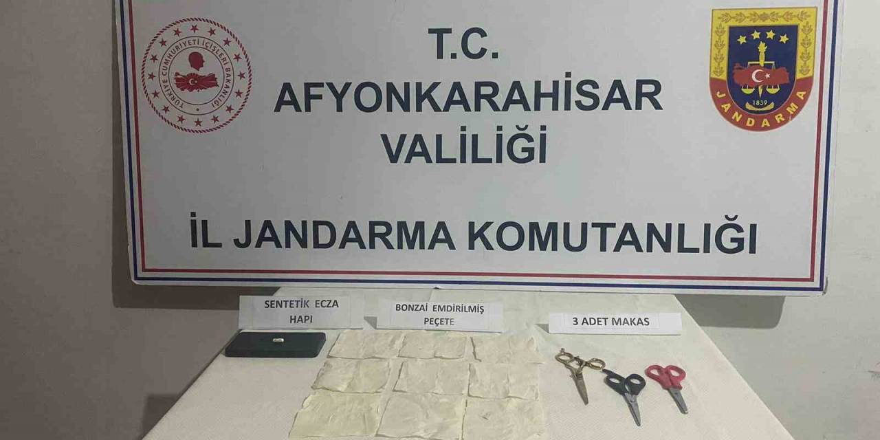 Afyonkarahisar’da Peçeteye Emdirilmiş Bonzai Ele Geçirildi