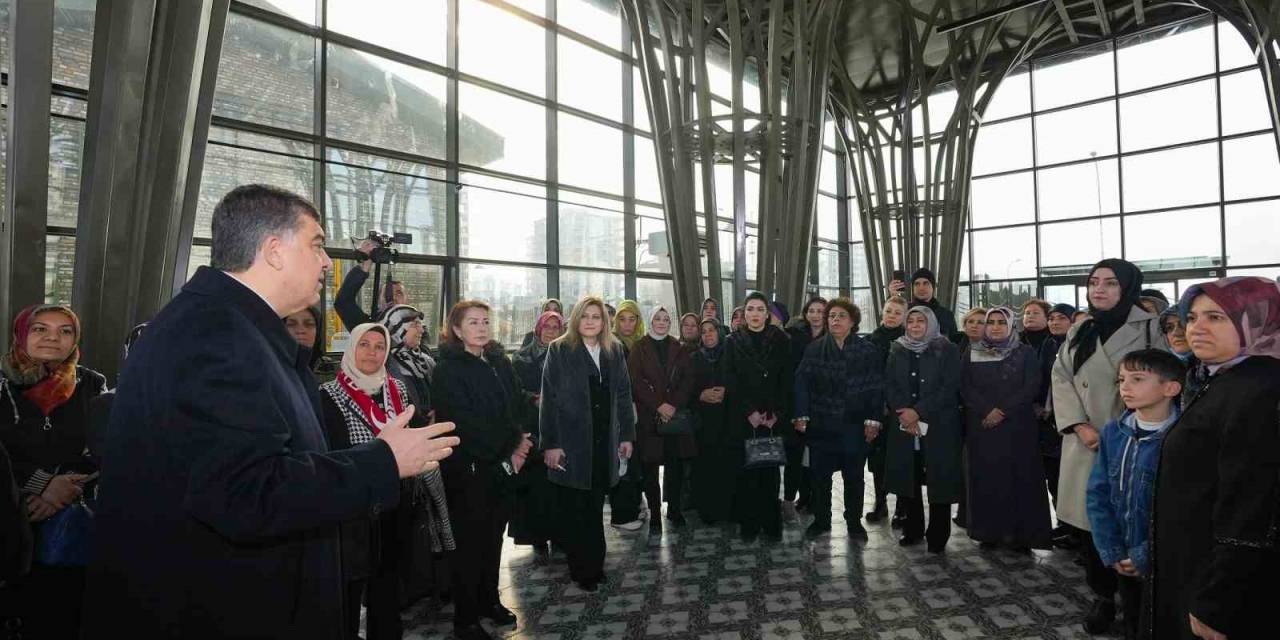 Ak Parti Kadın Ve Gençlik Teşkilatı, Şehitkamil Hizmetlerini Gezdi