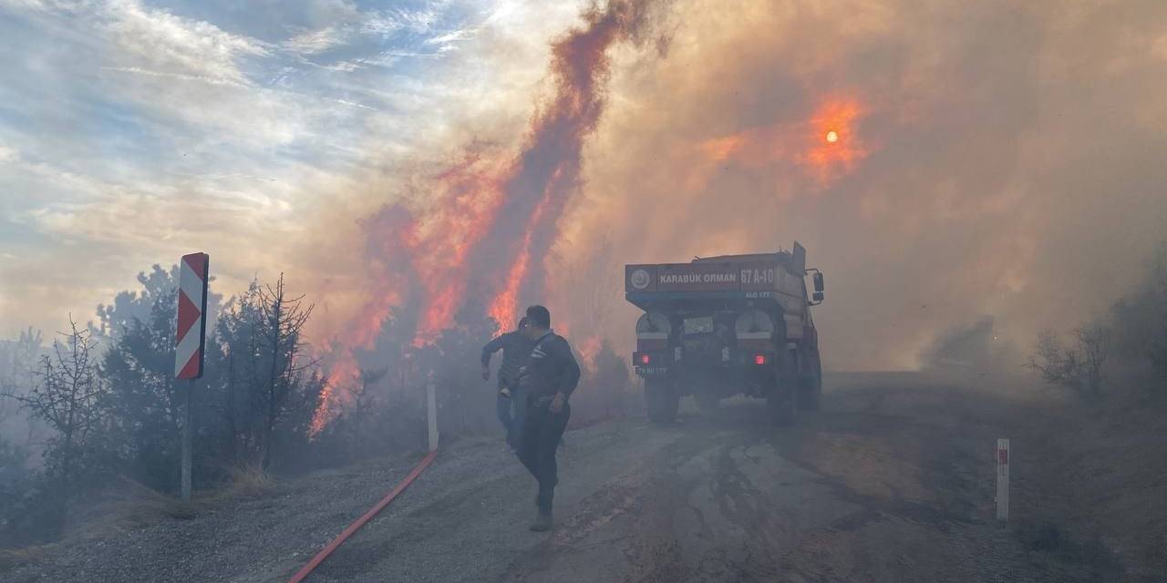 Karabük’te Çıkan Orman Yangını Kontrol Altına Alındı