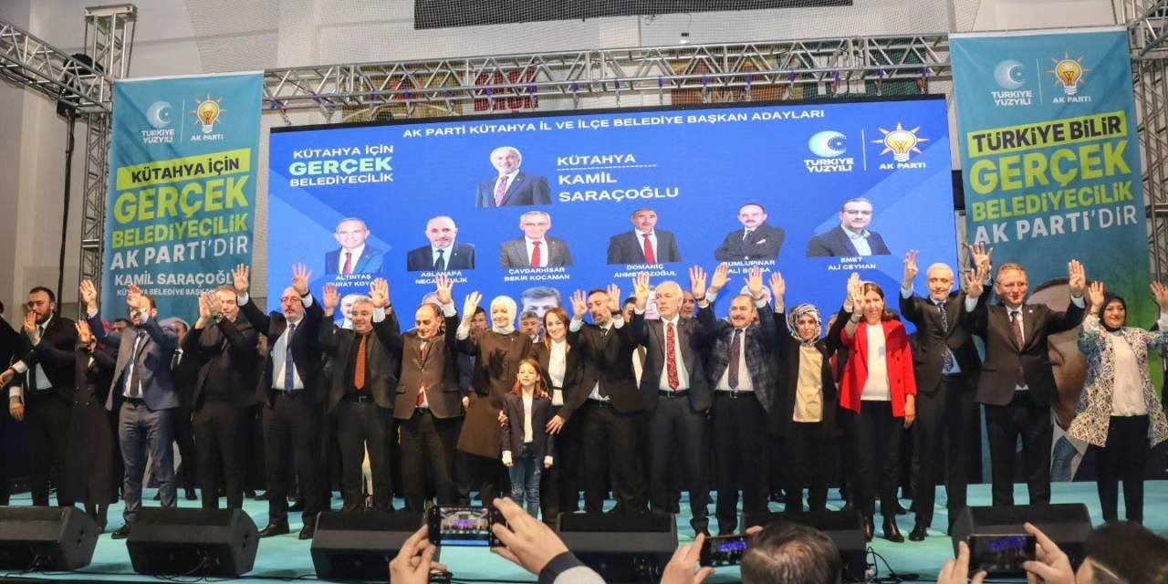 Kütahya’da Ak Parti’nin İl, İlçe Ve Belde Belediye Başkan Adayları Tanıtıldı