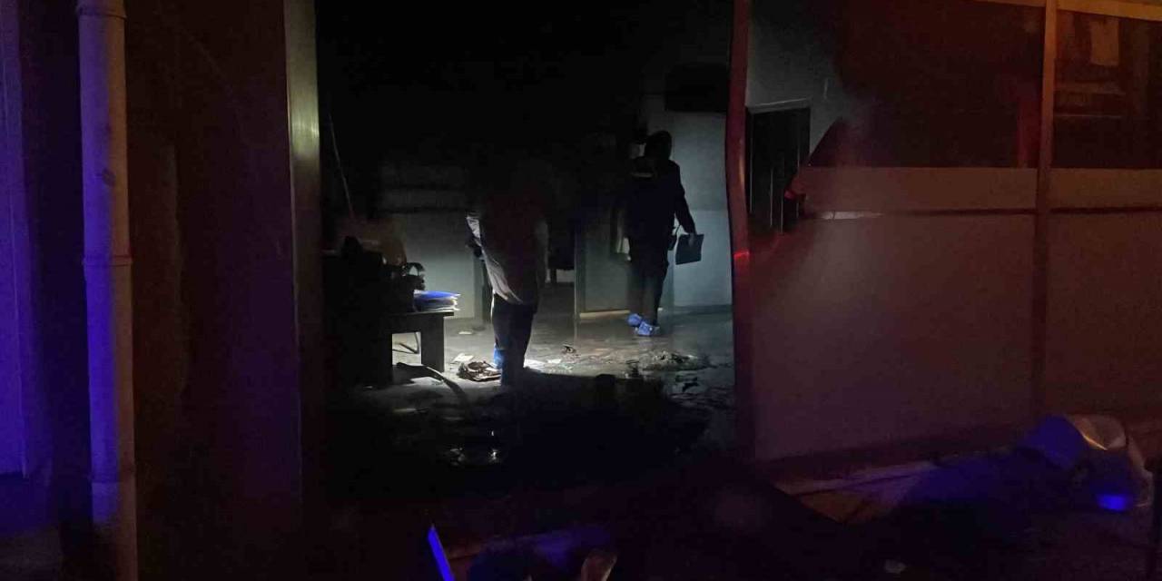 Kırklareli’de Belediye Binasına Yanıcı Madde Atan Şüpheli Yakalandı