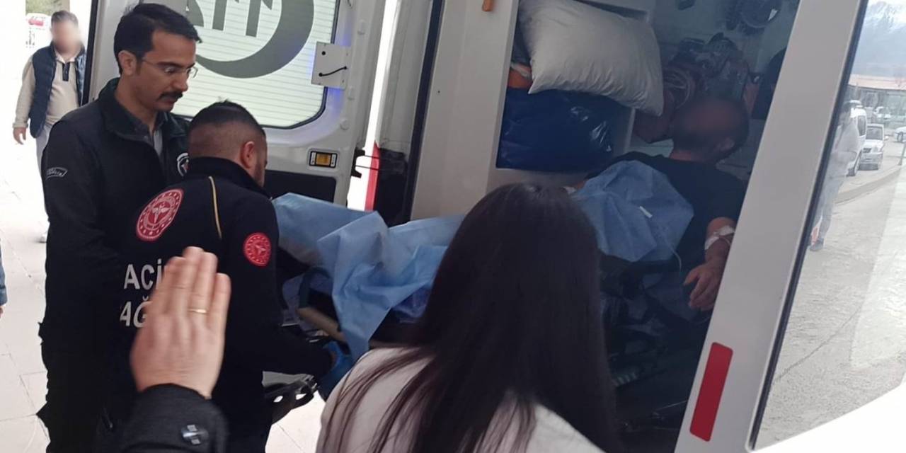 Silahla Yaralanıp Kendi Aracıyla Hastaneye Gitti