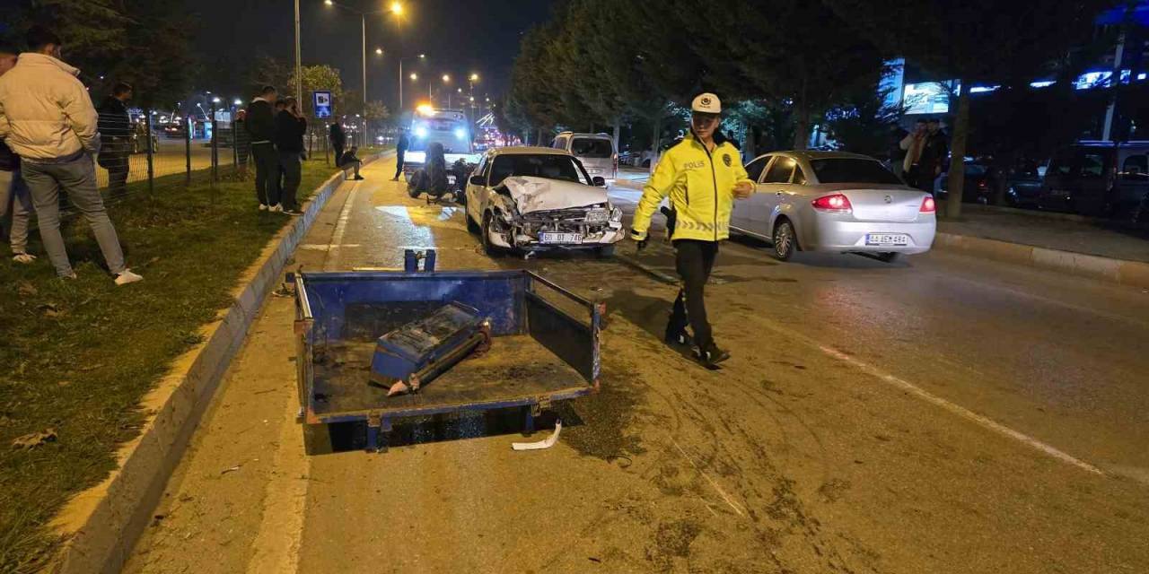 Tokat’ta Traktör Otomobille Çarpıştı: 1 Yaralı