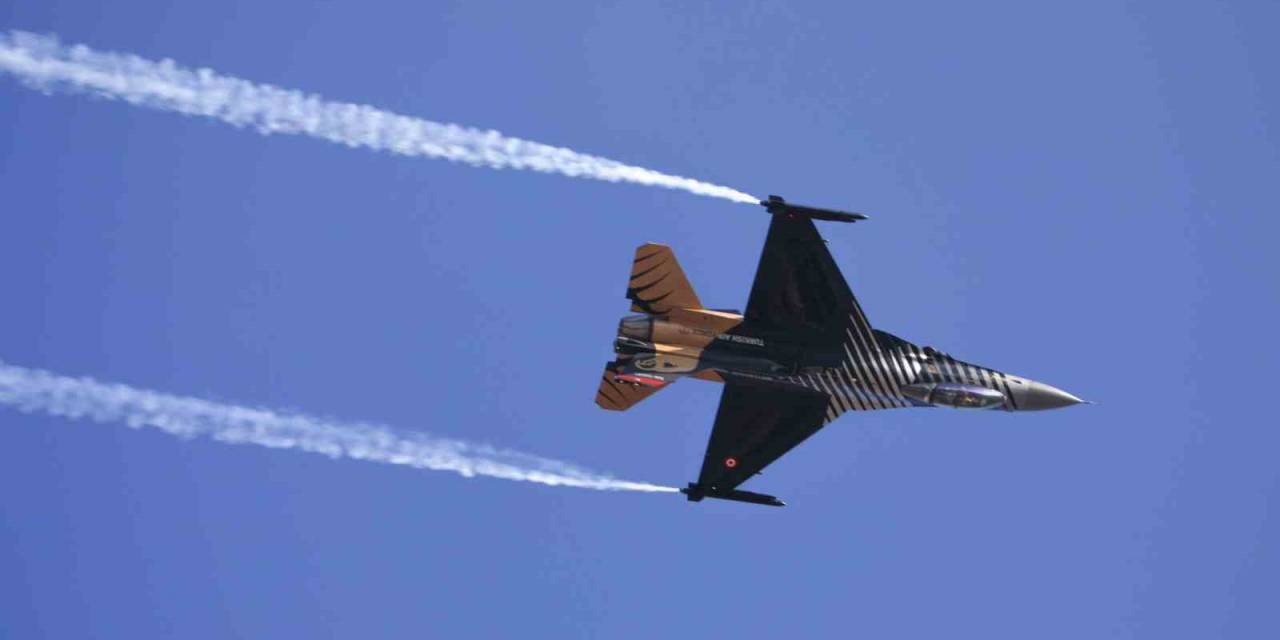 Solotürk Erzincan Semalarında