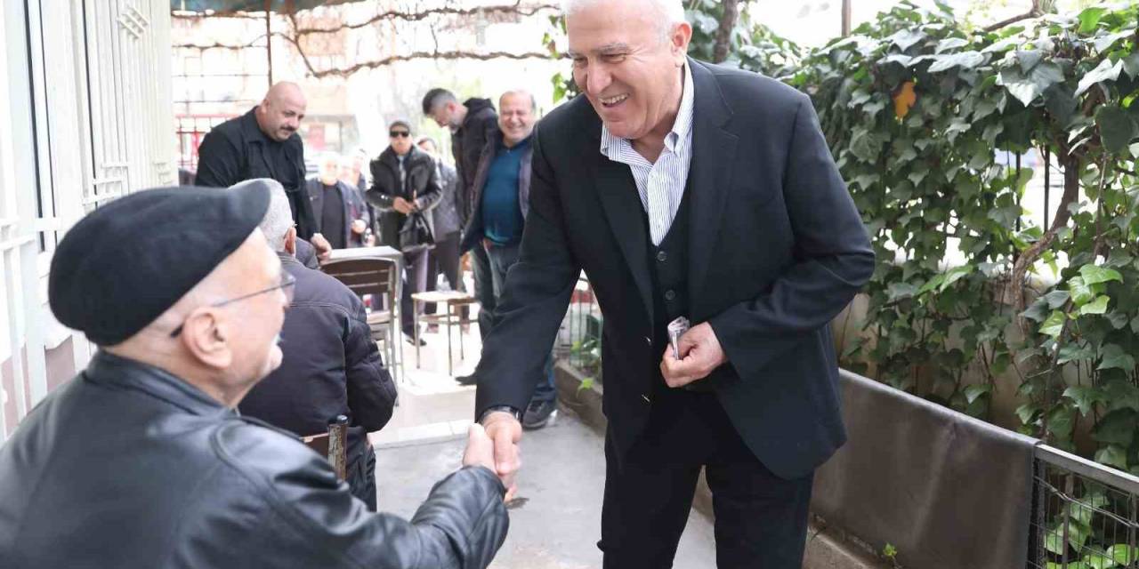 Başkan Atay Vatandaşların Taleplerini Dinlemeye Devam Ediyor