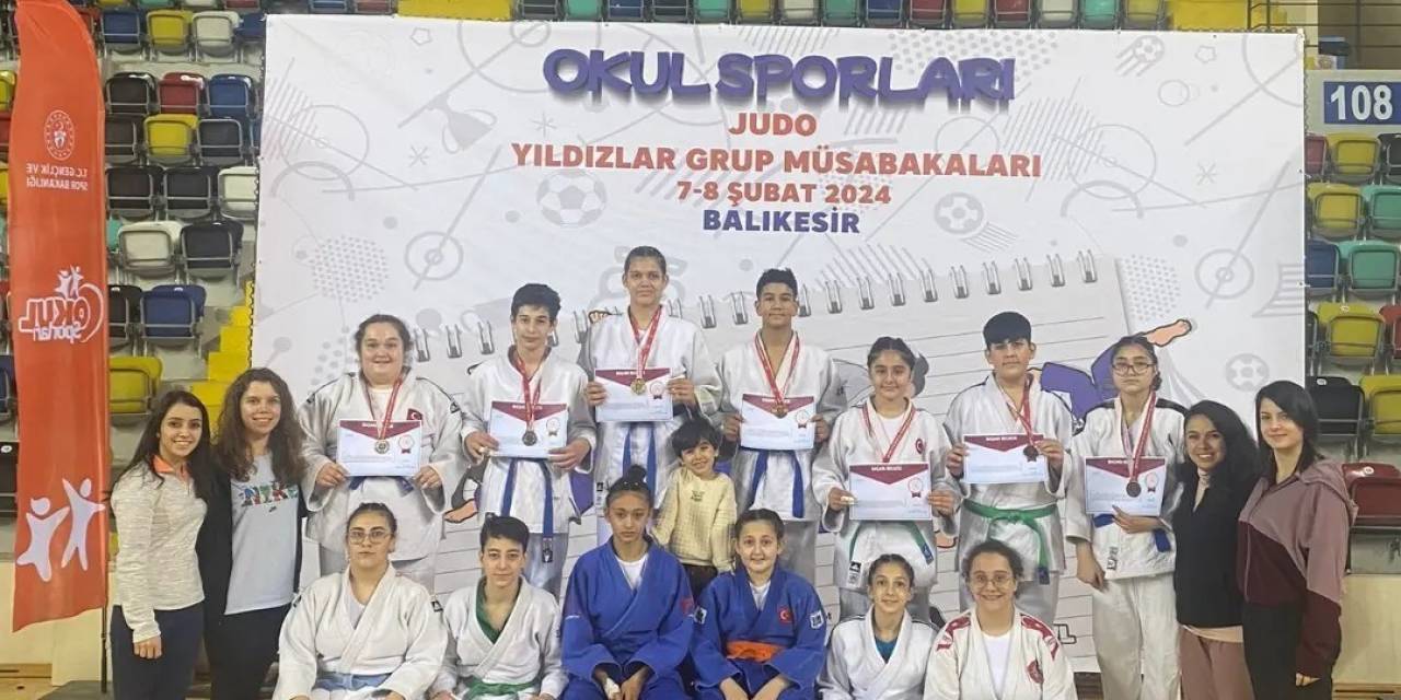 Judo Yıldızlar Grup Müsabakalarında Salihli Damgası