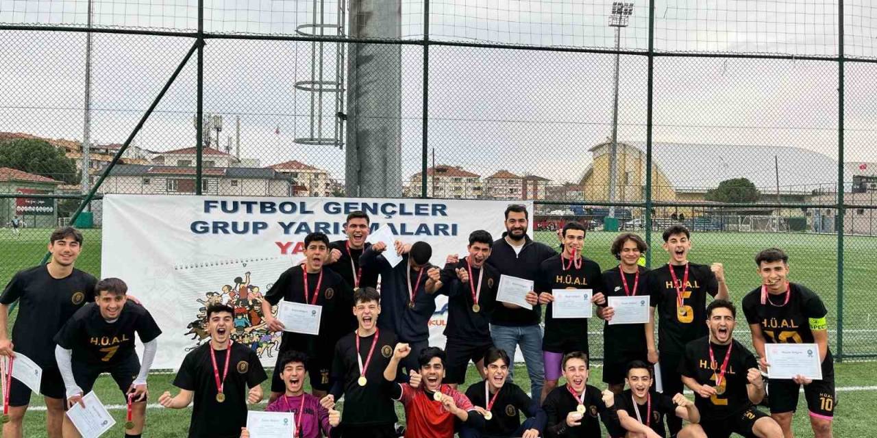 Okul Sporları Futbol Gençler Marmara Bölge Şampiyonası Sona Erdi