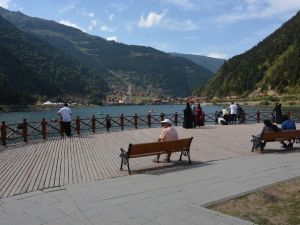 Uzungöl’de Bayram Hareketliliği