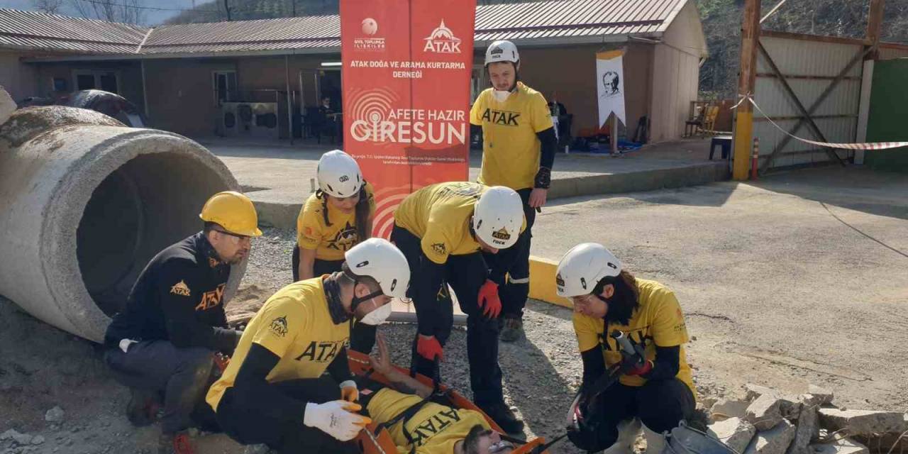 Deprem Tatbikatı Gerçeğini Aratmadı