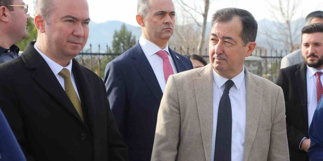 Uluçay’dan Yeni Diş Hastanesi Müjdesi