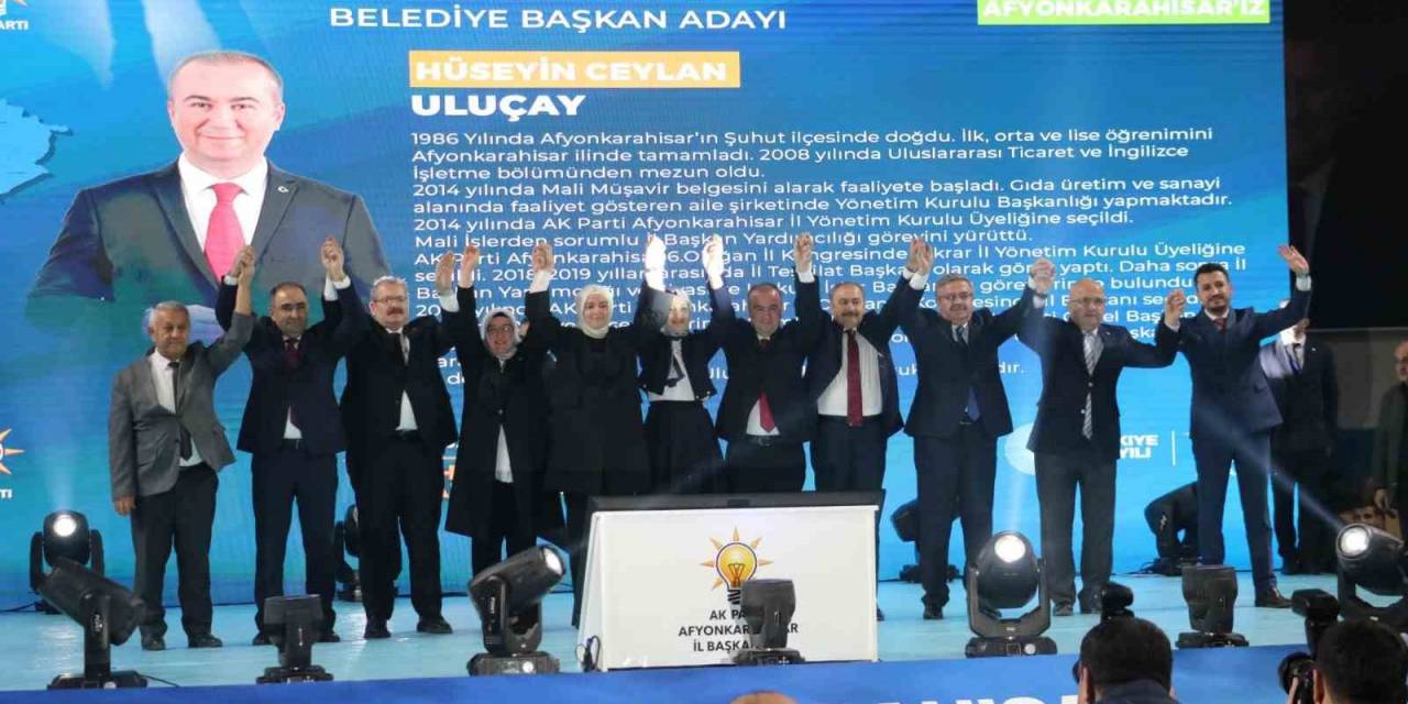 Ak Parti Kadın Belediye Başkan Adaylarıyla Sürpriz Yaptı