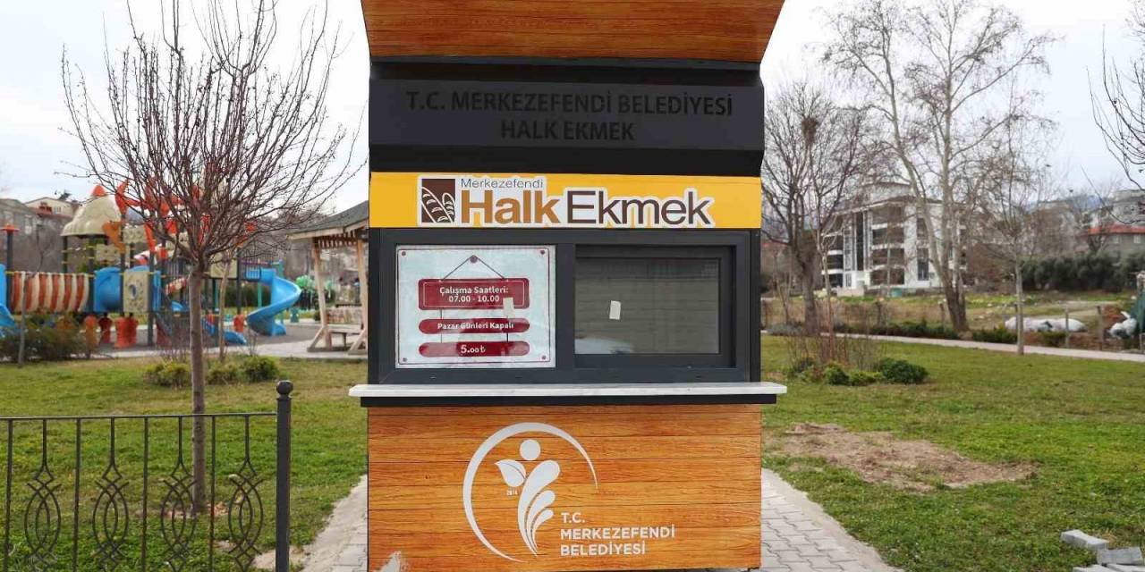 Merkezefendi Belediyesi 23. Halk Ekmek’in Büfesini Açtı