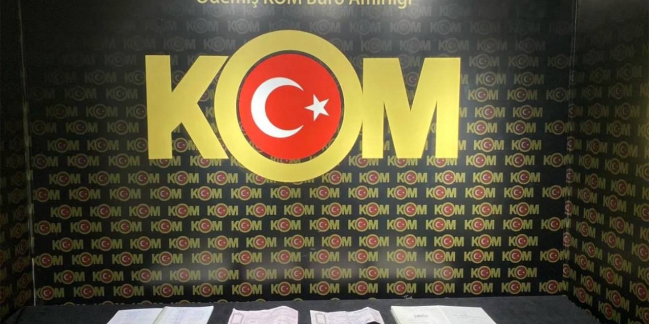 İzmir’de Tefecilik Yapan 3 Kişiye Gözaltı