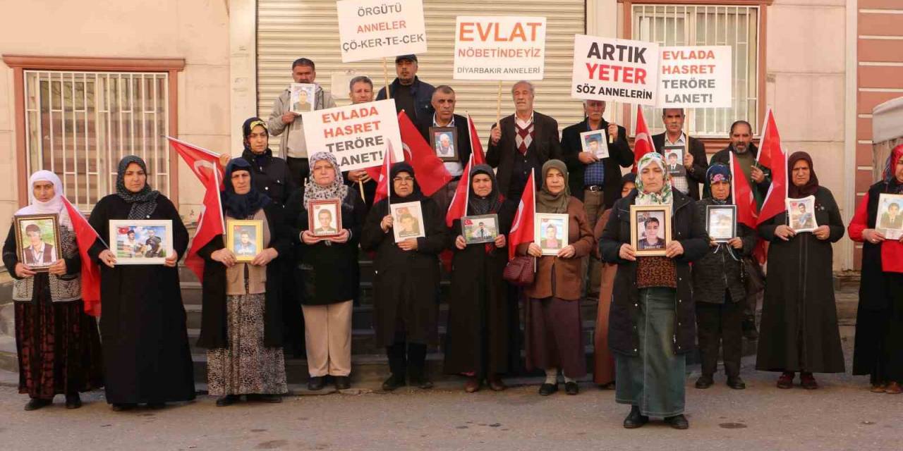 Evladını Hdp Ve Pkk’dan İsteyen Aile Sayısı 375 Oldu