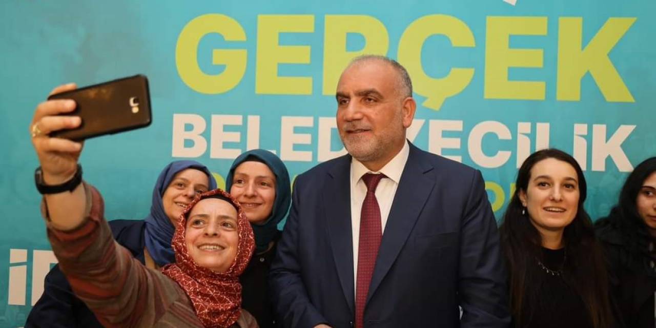 Sandıkçı: “İlçemizi Daha İleriye Taşıyacağımız Yeni 5 Yıla Adım Atacağız”