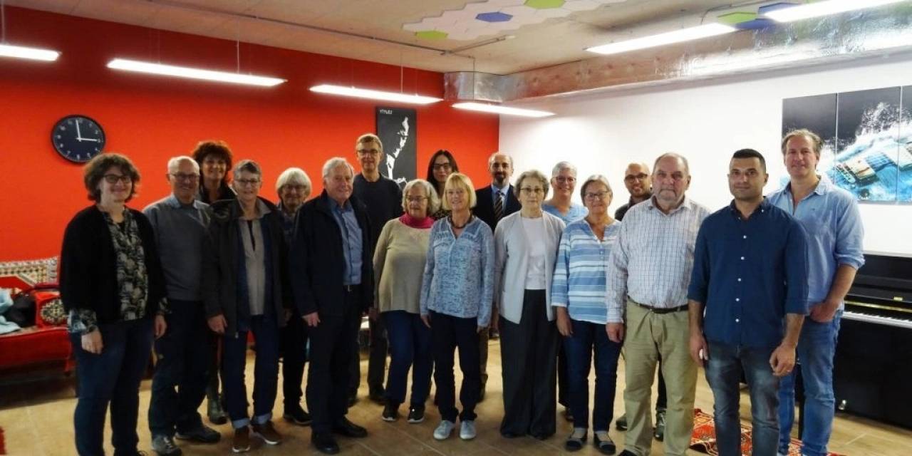 İsviçreli Sanatçılar 6 Şubat Depremleri İçin Mikrofon Başına Geçti