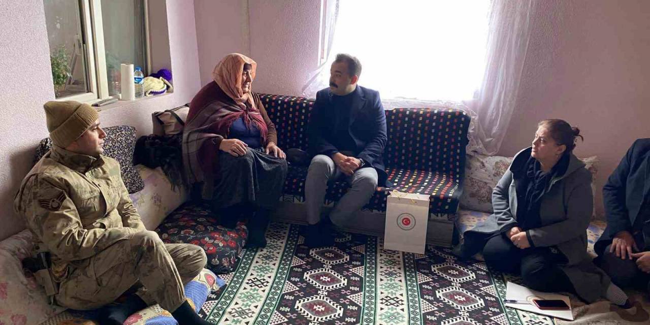 Digor Kaymakamı Okatan, Vatandaşlarla Buluştu