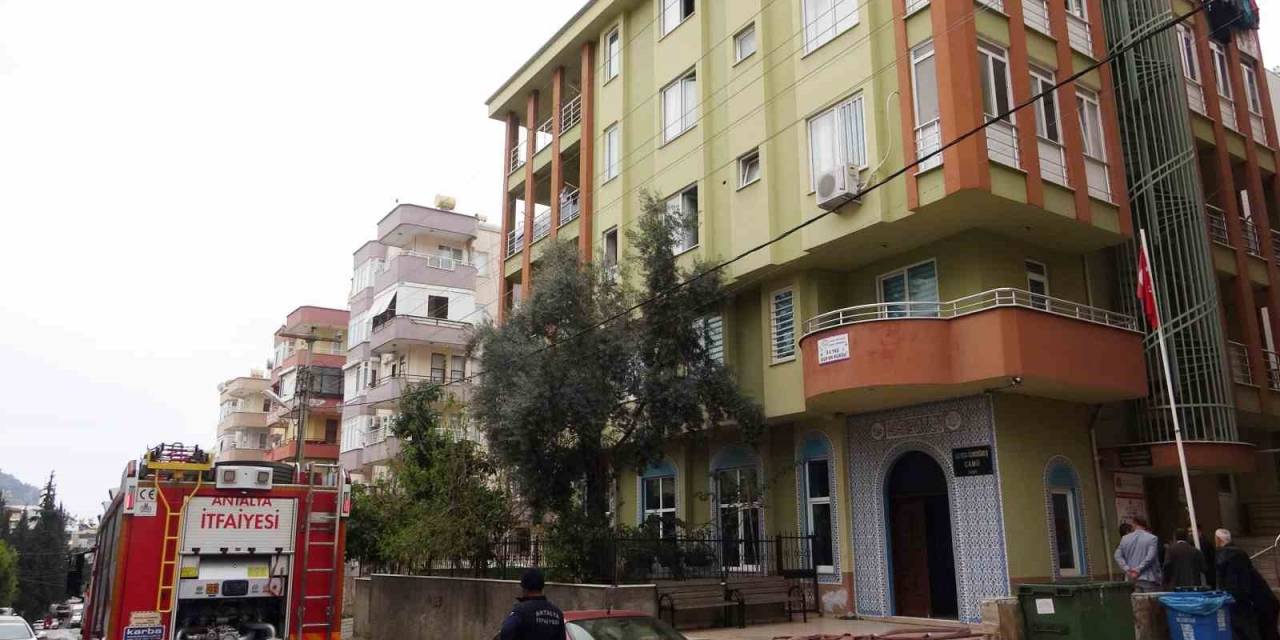 Alanya’da Kur’an Kursu Lojmanında Yangın