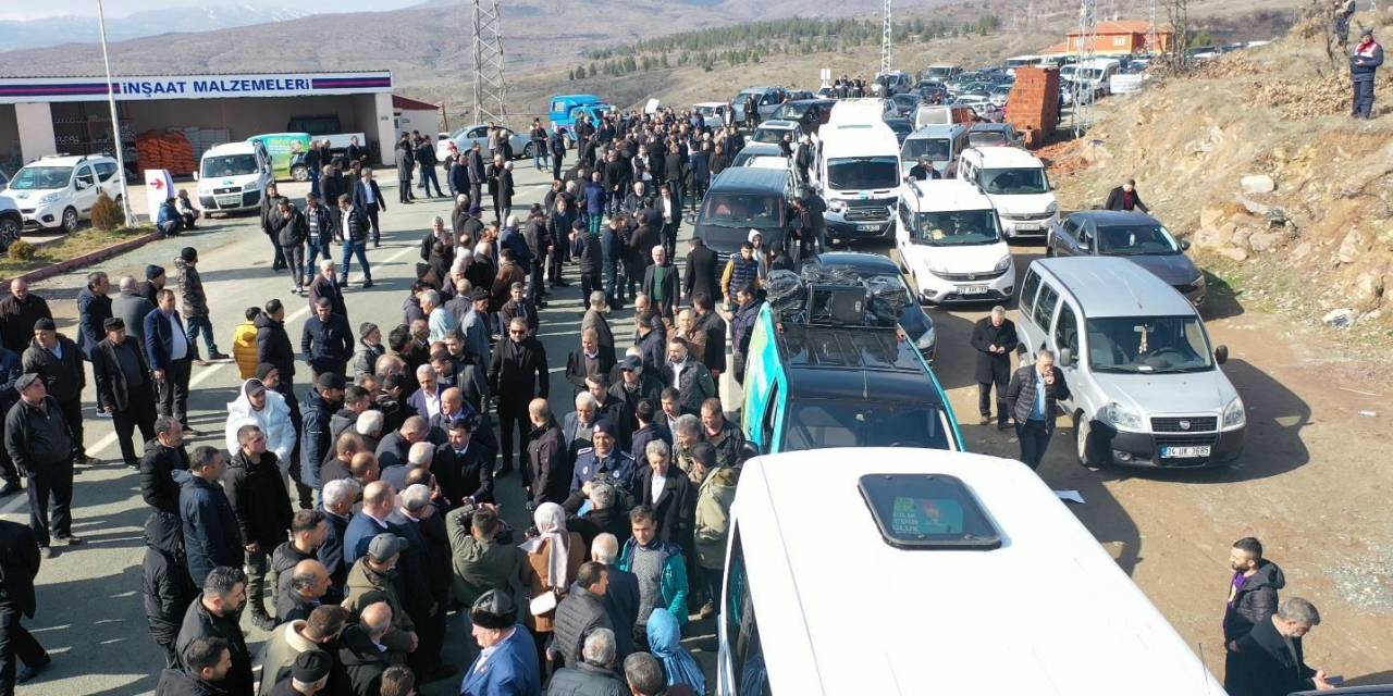 Pütürge İlçesinde Başkan Mikail Sülük’e Büyük Destek