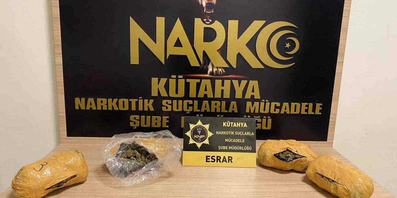 Kütahya’da Çantasında Esrar Ele Geçirilen Şahıs Tutuklandı