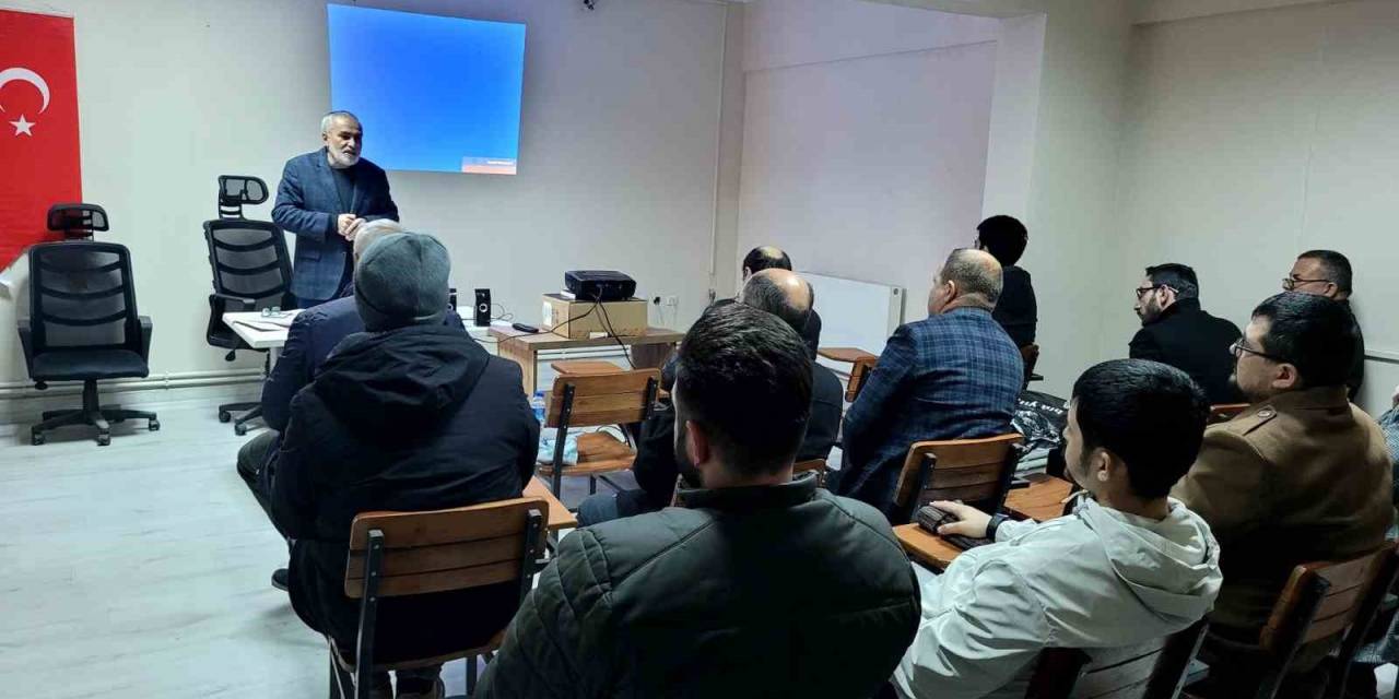 Bozdoğan’da Din Görevlileri Kursta Buluştu