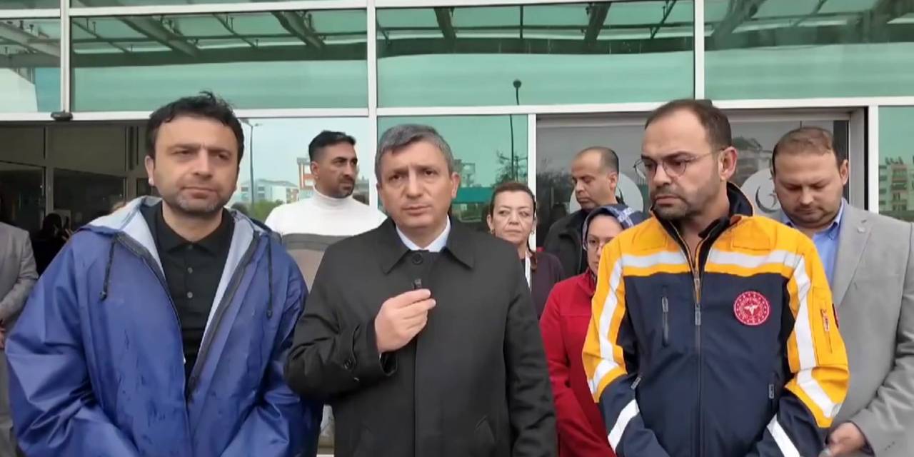 Antalya Valisi Şahin: "Bin 500 Civarında Su Baskını İhbarı Aldık"