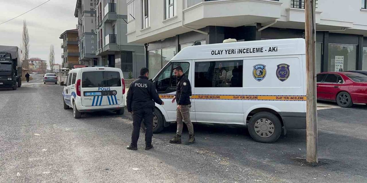 Aksaray’da 3. Kattan Düşen Cam Balkon Ustası Yaşam Mücadelesini Kaybetti