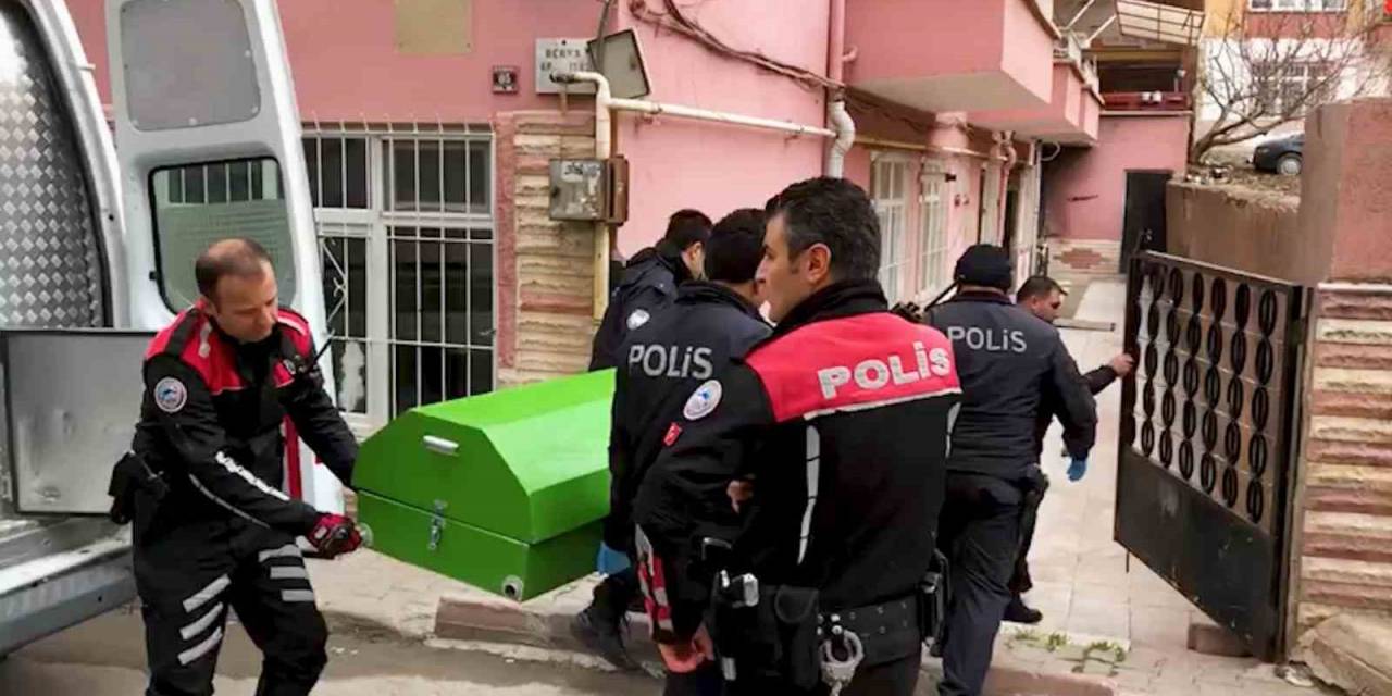 Kırıkkale’de Cinayet: 25 Yaşındaki Genci Bıçaklayarak Öldürdü