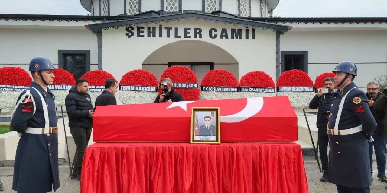 Şehit Uzman Çavuş İçin Adıyaman’da Tören Düzenlendi