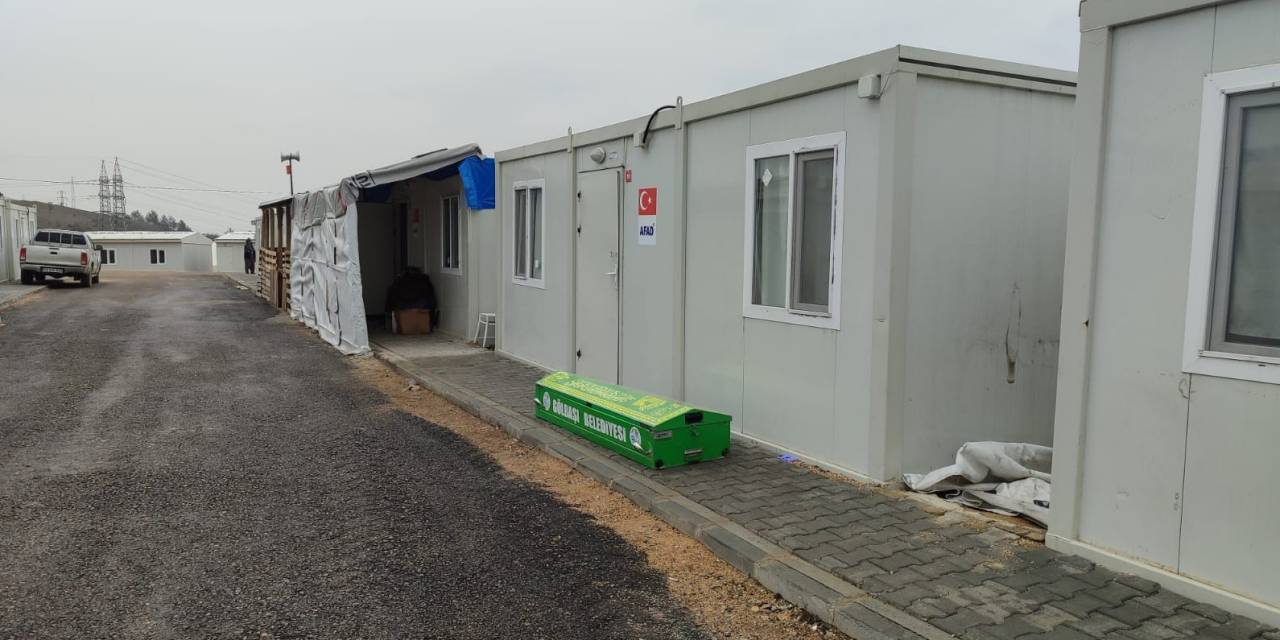 Yalnız Yaşayan Yaşlı Adam Ölü Bulundu