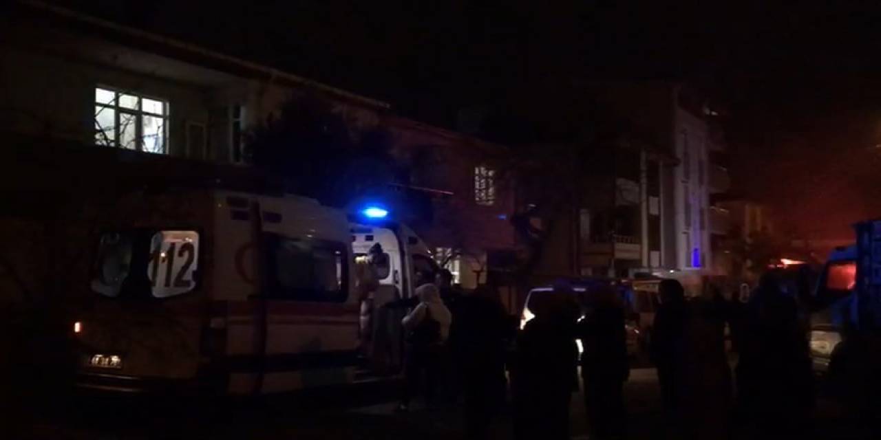 Ocakta Unutulan Yemek Yangın Çıkardı: 1 Kişi Dumandan Etkilendi