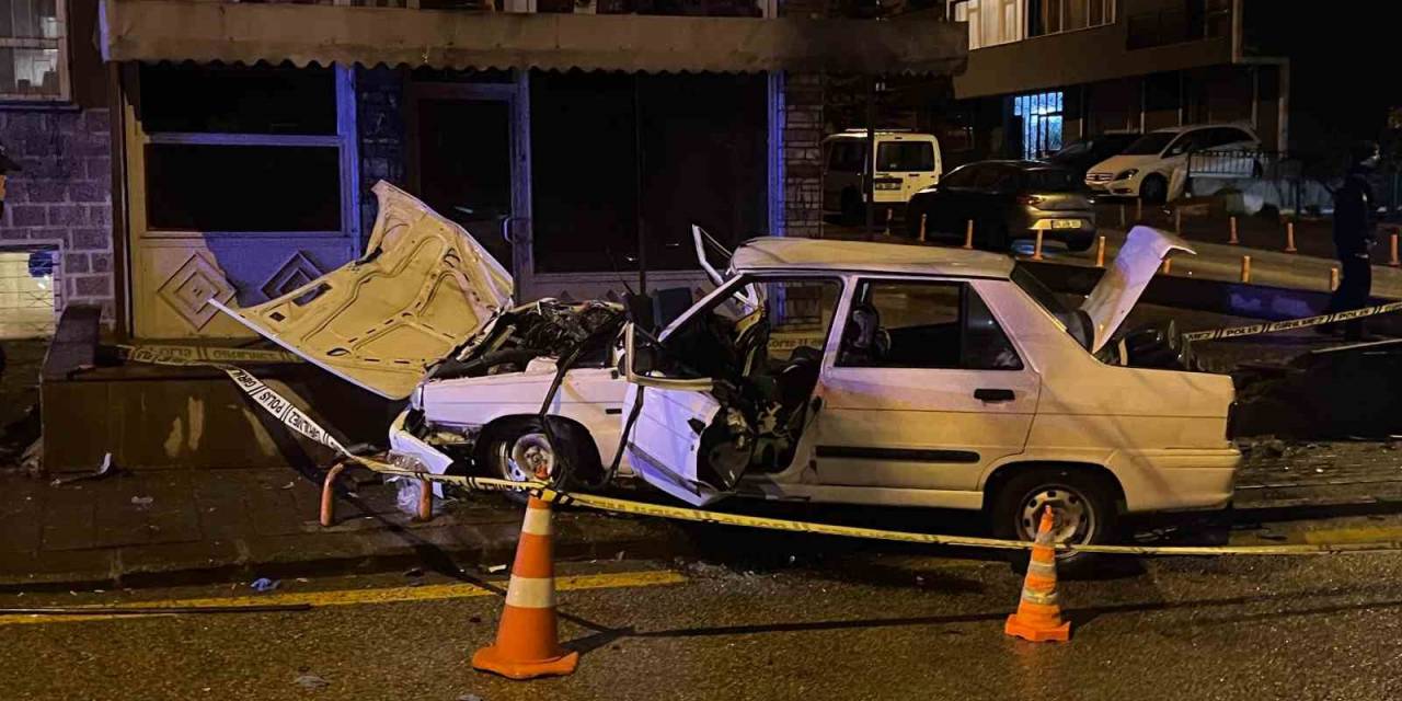 Ankara’da İki Otomobil Çarpıştı: 1 Ölü, 2 Yaralı