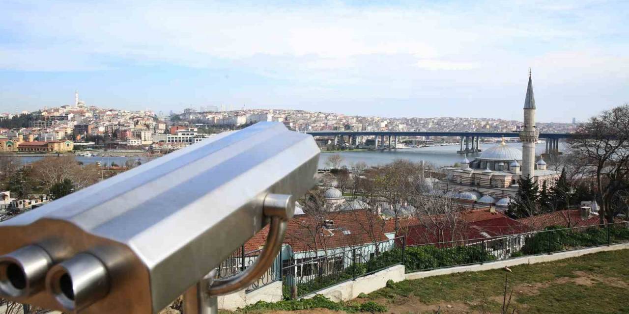İstanbulluların Yeni Buluşma Noktası: Eyüpsultan Seyir Terası