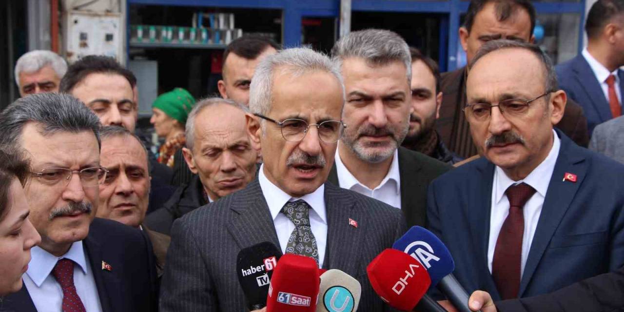 Bakan Abdulkadir Uraloğlu: “9 Vatandaşımıza Henüz Ulaşılmış Değil, Yoğun Bir Şekilde Çalışmalar Devam Ediyor”