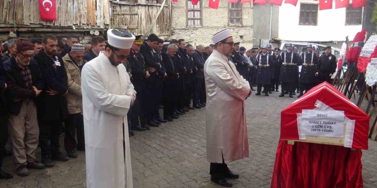 Şehit Uzman Çavuş Karaman’da Toprağa Verildi